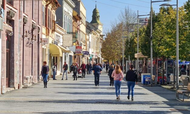 I dalje zabranjeno održavanje svadbi i drugih skupova i slavlja