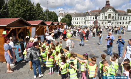 Održan drugi Sajam roditeljstva “Srce za porodicu”