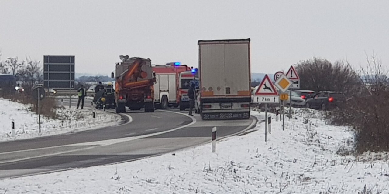 Teška saobraćajna nezgoda kod Perleza – jedna osoba poginula