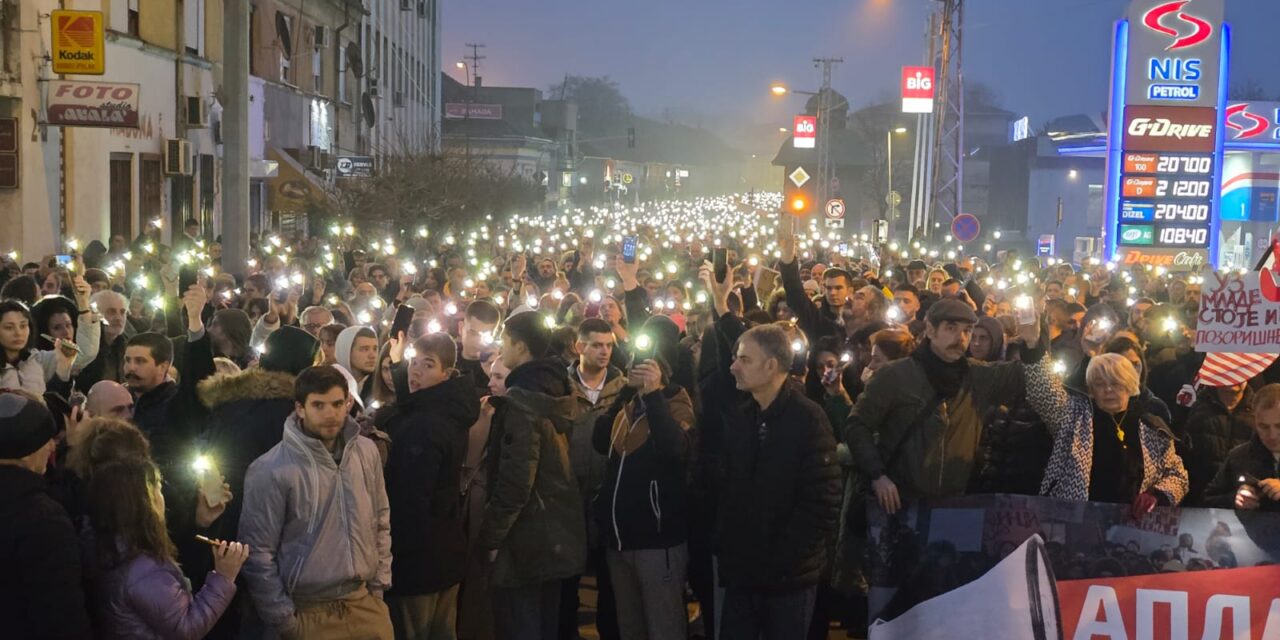 U Zrenjaninu održan protest „Navala na Avalu“- blokiran kružni tok na magistrali