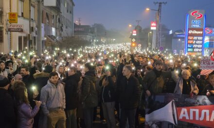 U Zrenjaninu održan protest „Navala na Avalu“- blokiran kružni tok na magistrali